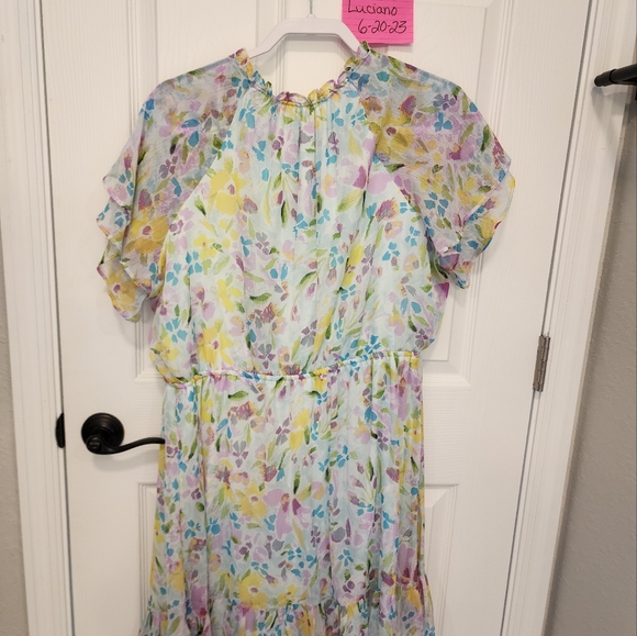 Lauren Conrad Dress - Picture 2 of 3